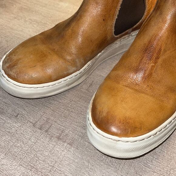 BED STU Whitney High Top Leather Slip-On Sneakers
Distressed Tan Size 6 - Picture 9 of 9